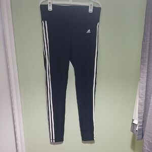 Adidas Womens Leggings in  3 Essential Stripes. Large